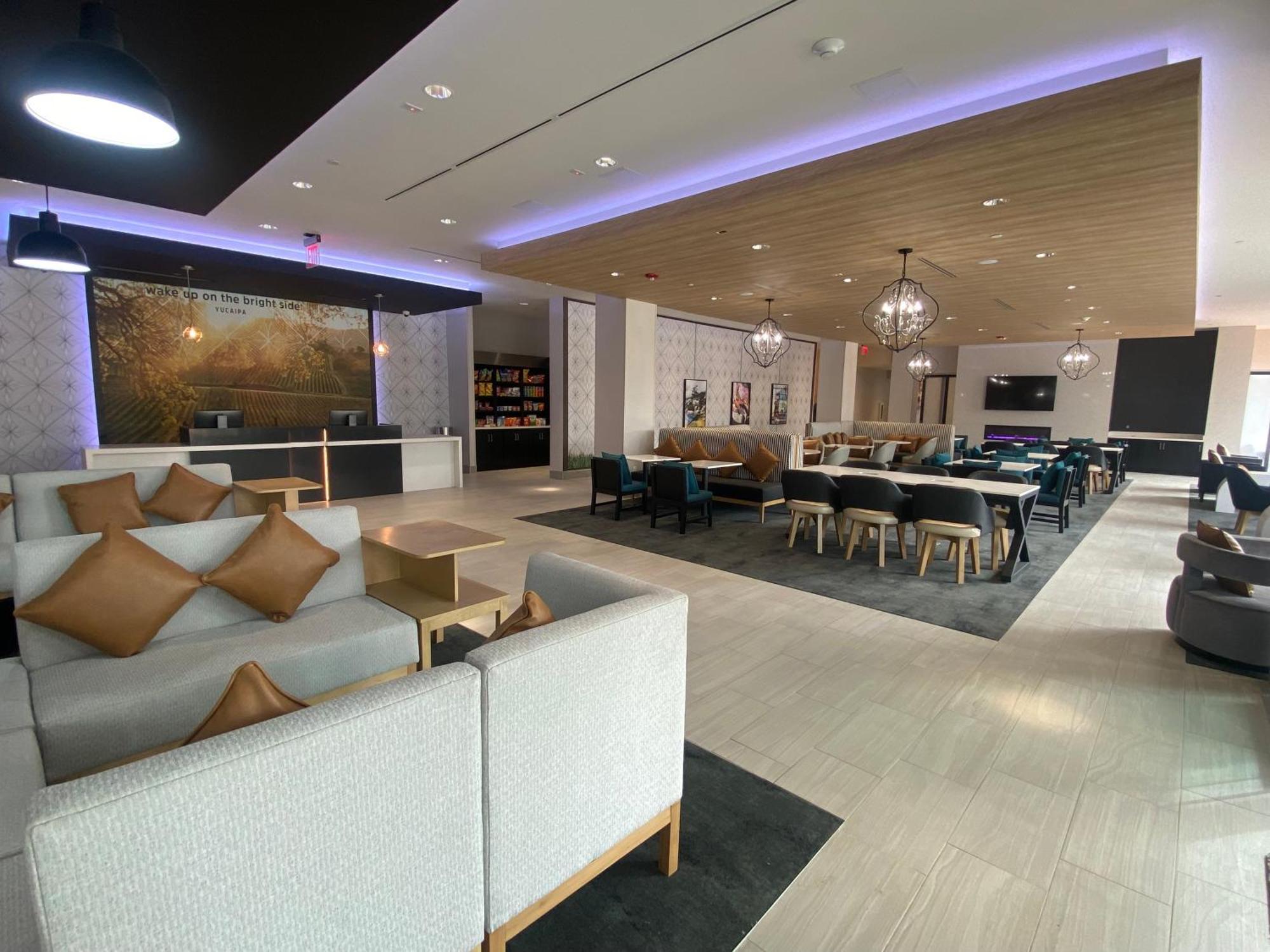 La Quinta Inn & Suites By Wyndham Yucaipa Buitenkant foto