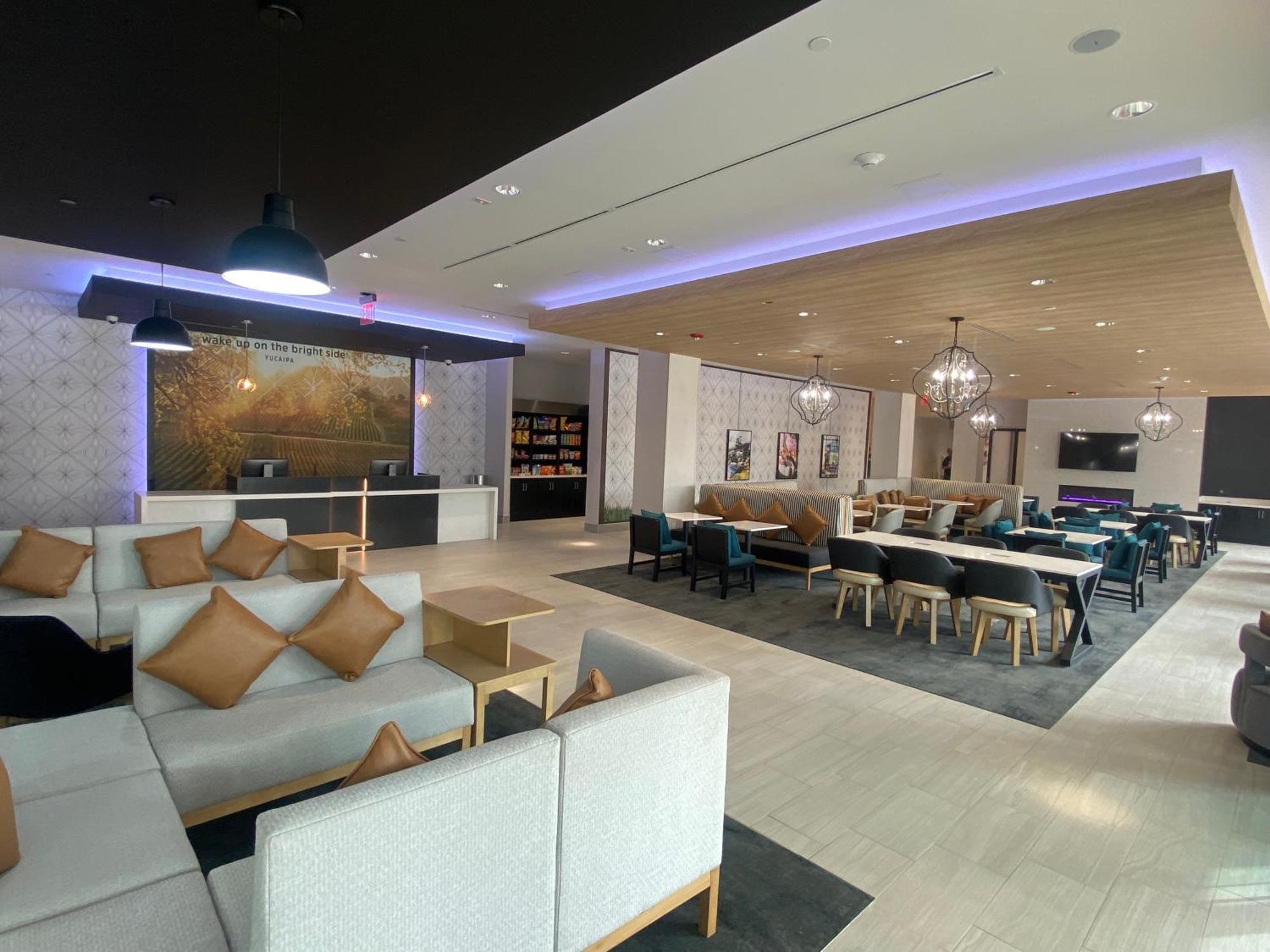 La Quinta Inn & Suites By Wyndham Yucaipa Buitenkant foto