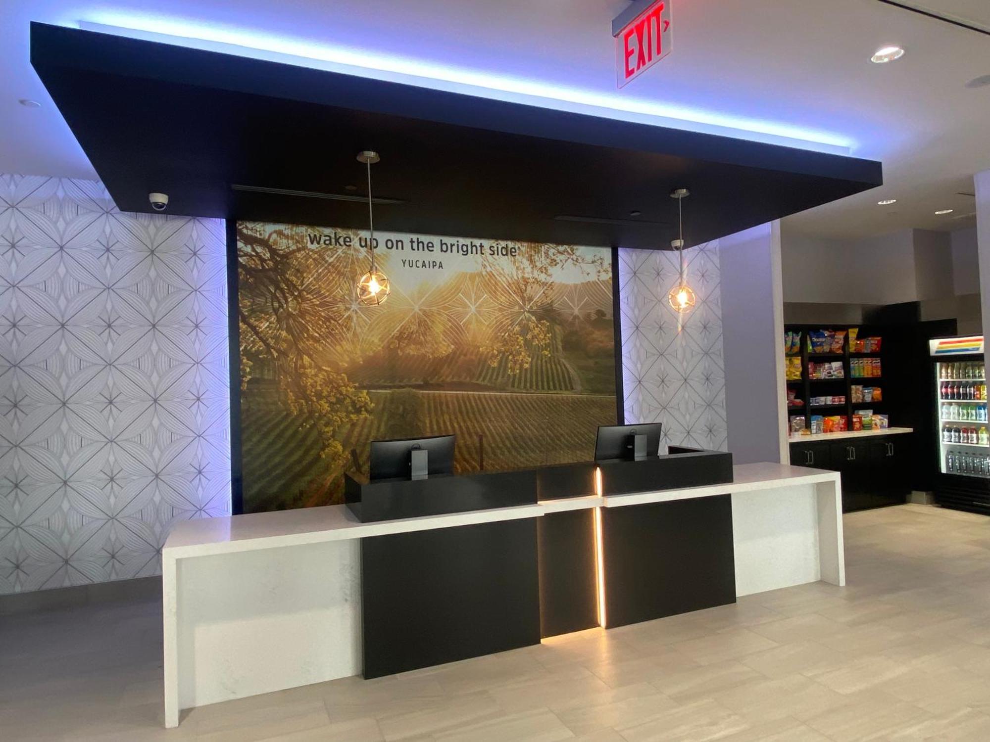 La Quinta Inn & Suites By Wyndham Yucaipa Buitenkant foto